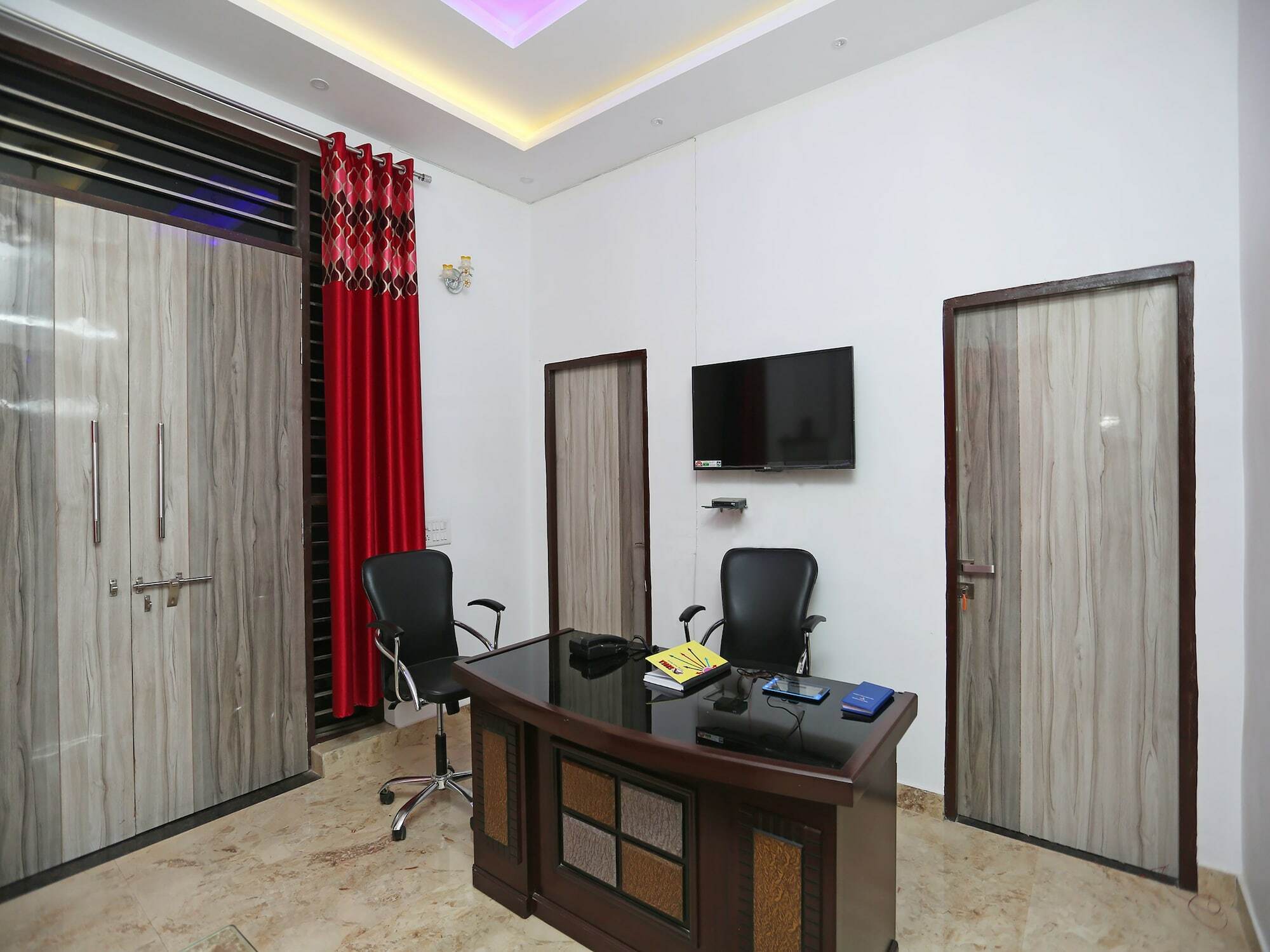 Hotel Rest Palace Агра Екстер'єр фото