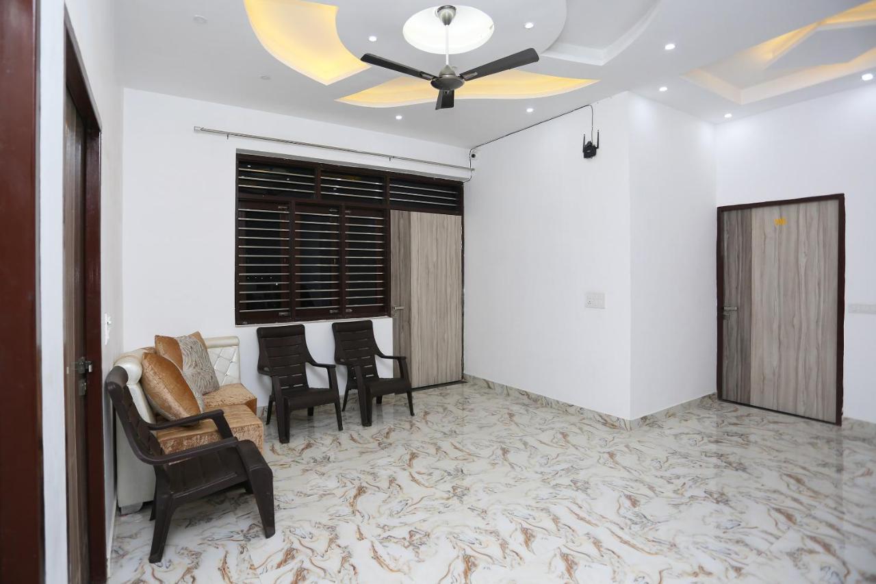 Hotel Rest Palace Агра Екстер'єр фото