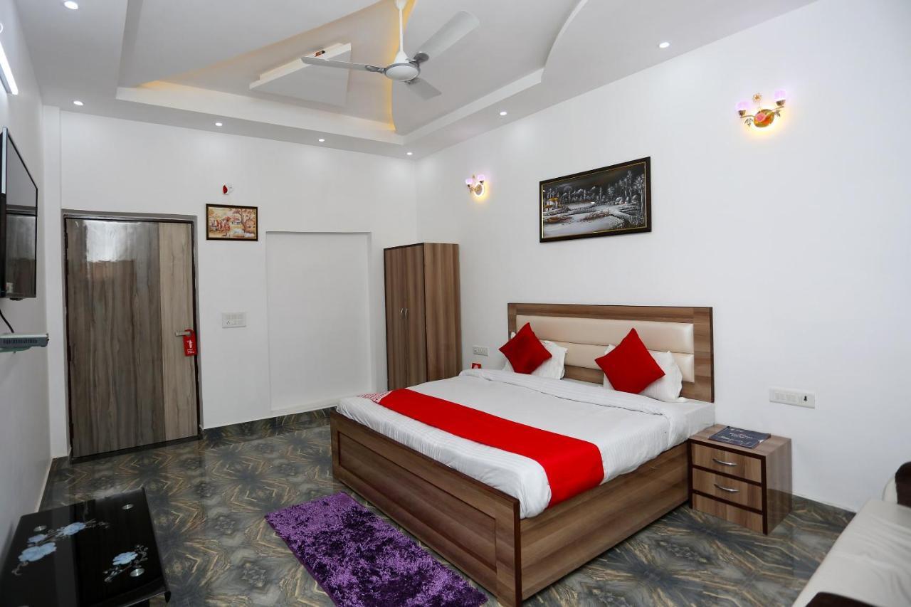 Hotel Rest Palace Агра Екстер'єр фото